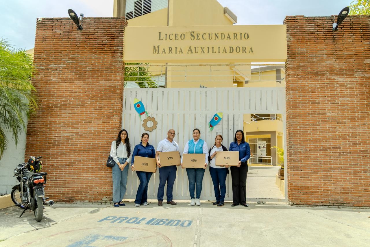 Grupo Ramos reafirma su compromiso social con la entrega de aportes a instituciones de Jarabacoa