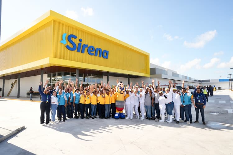 Grupo Ramos inaugura nueva Multiplaza Verón