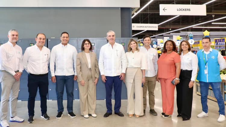Visita presidencial destaca impacto de nueva tienda Sirena en el desarrollo del Sur